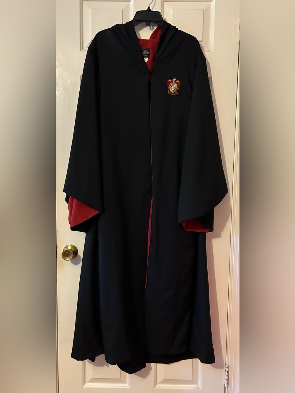 🆕 Harry Potter Gryffindor Robe Wizarding World of Harry Potter Universal Studios